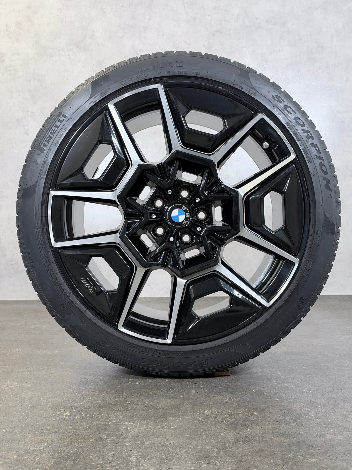 ORIGINAL 22 ZOLL BMW XM G09 STYLING M 922 WINTERREIFEN