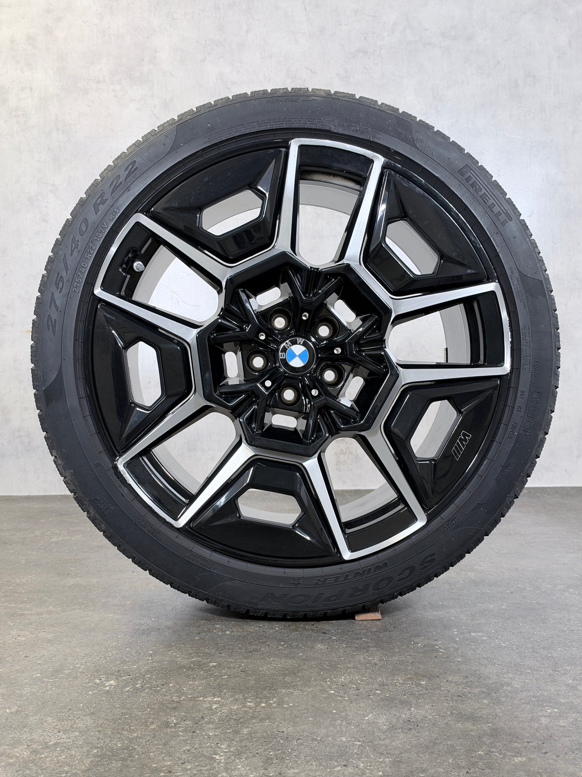 ORIGINAL 22 ZOLL BMW XM G09 STYLING M 922 WINTERREIFEN