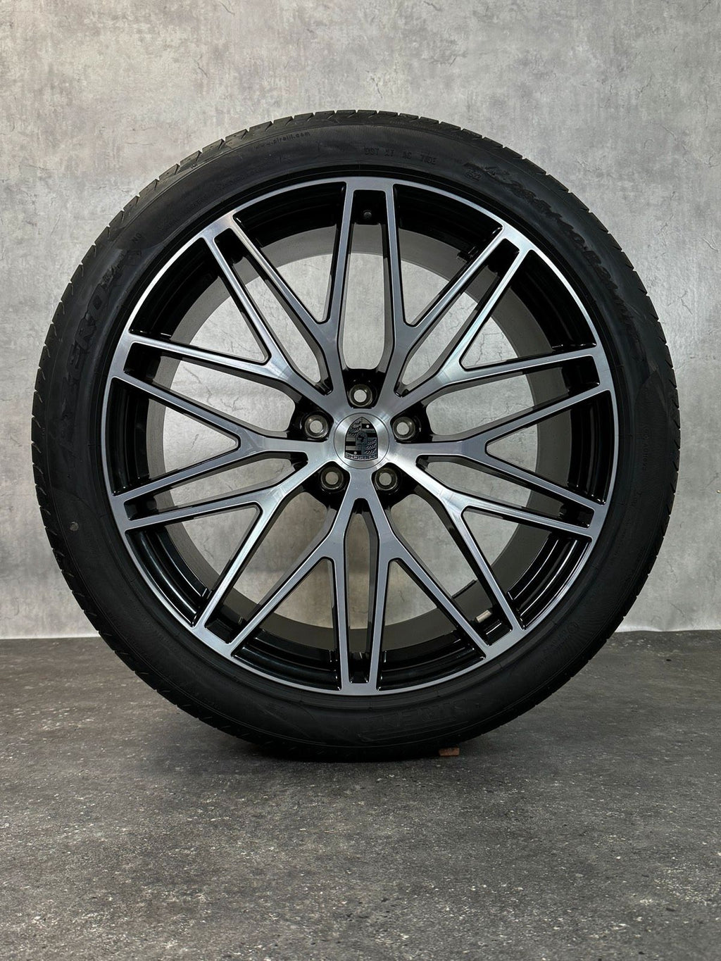 NEU Original 21 Zoll Porsche Macan III 95B RS Spyder Sommerreifen