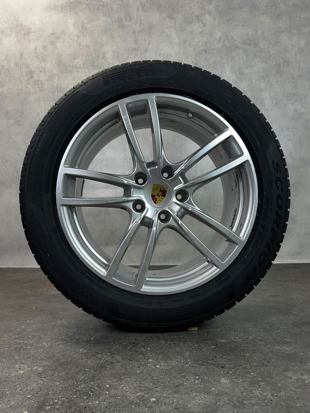 Original 20 Zoll Porsche Cayenne Coupe E3 neue Winterreifen