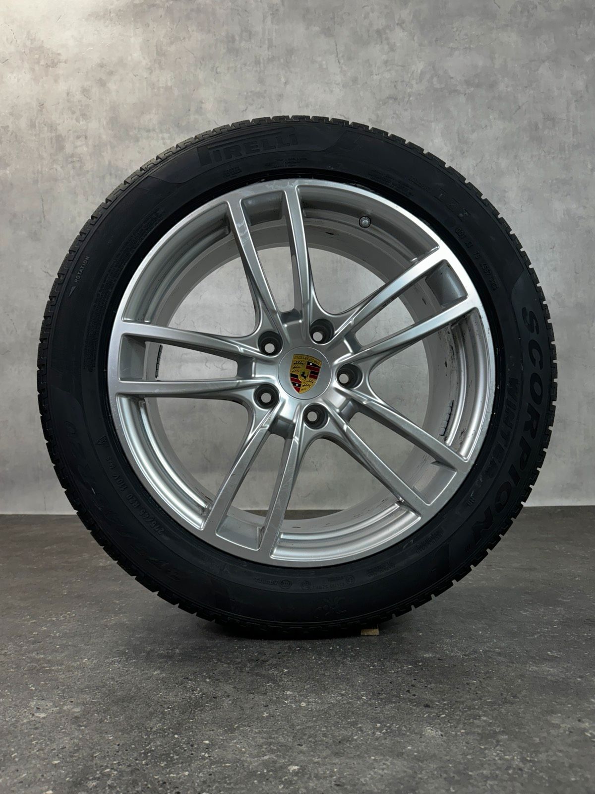 Original 20 Zoll Porsche Cayenne Coupe E3 neue Winterreifen