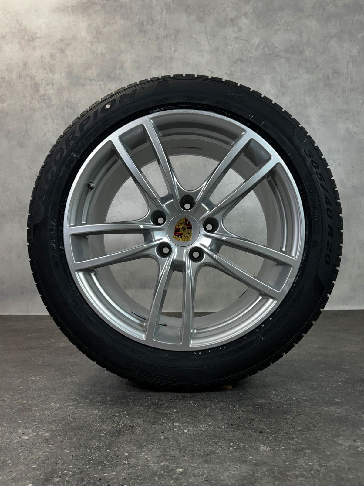 Original 20 Zoll Porsche Cayenne Coupe E3 neue Winterreifen