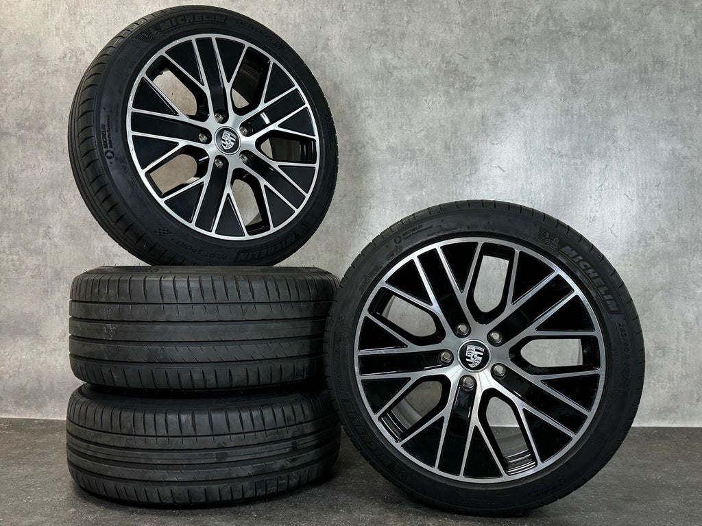 Original 20 Zoll Porsche Taycan Aero Sommerreifen 9J1601025J