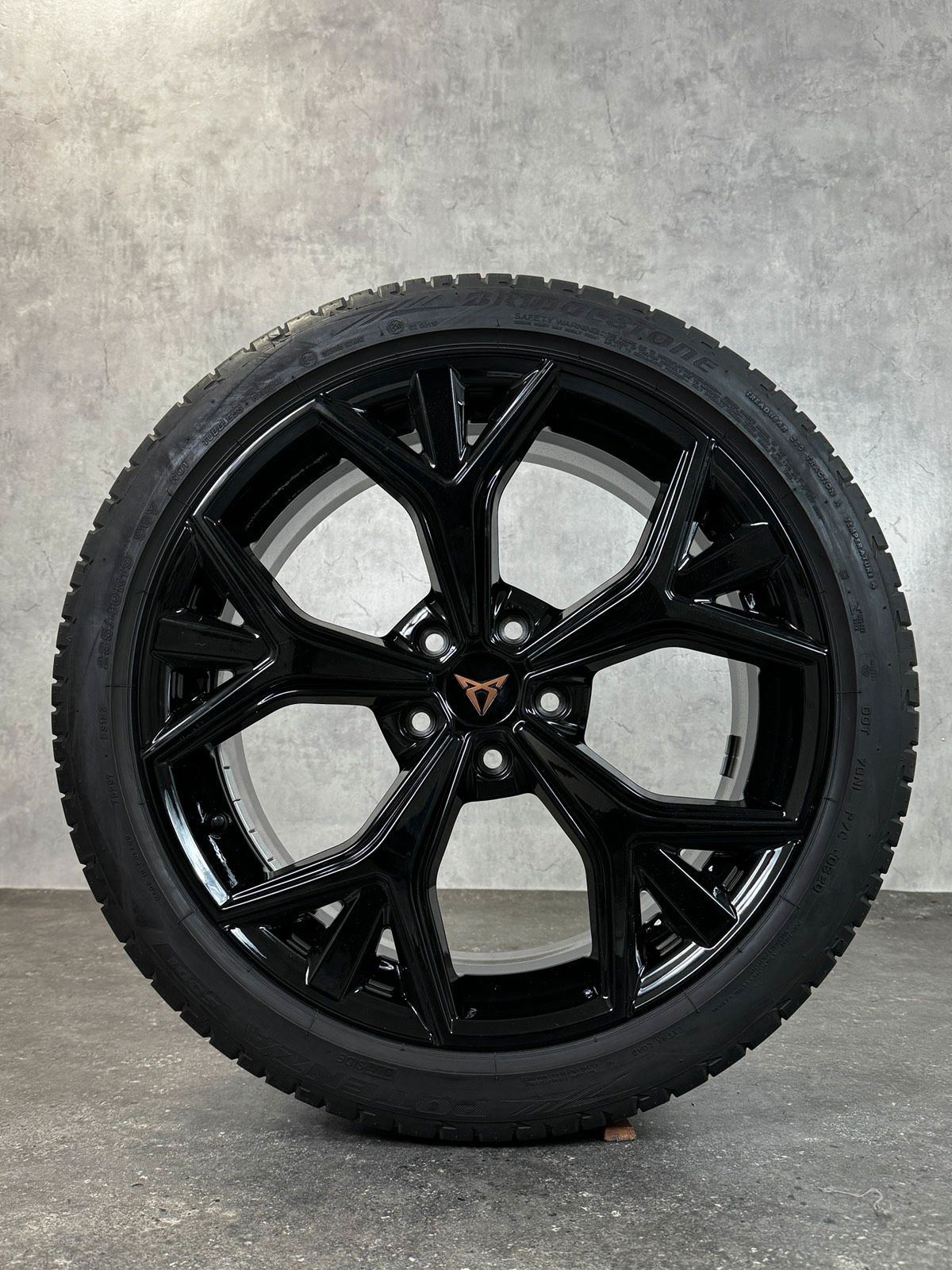 Original 19 Zoll Seat Ateca FR Sommerreifen 575601025AQ