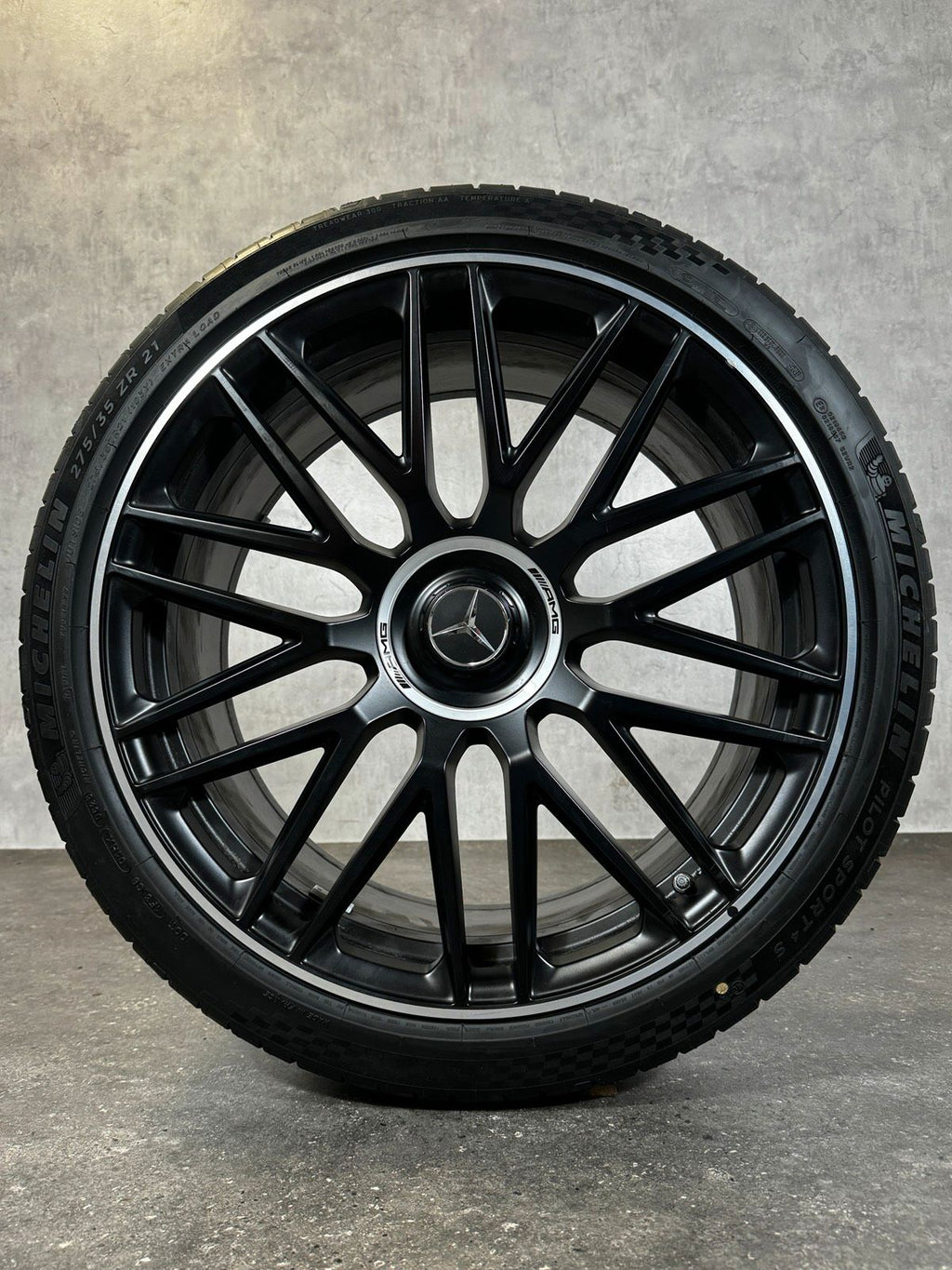 Original 21 Zoll Mercedes AMG SL 43 55 63 R232 W232 Sommerreifen