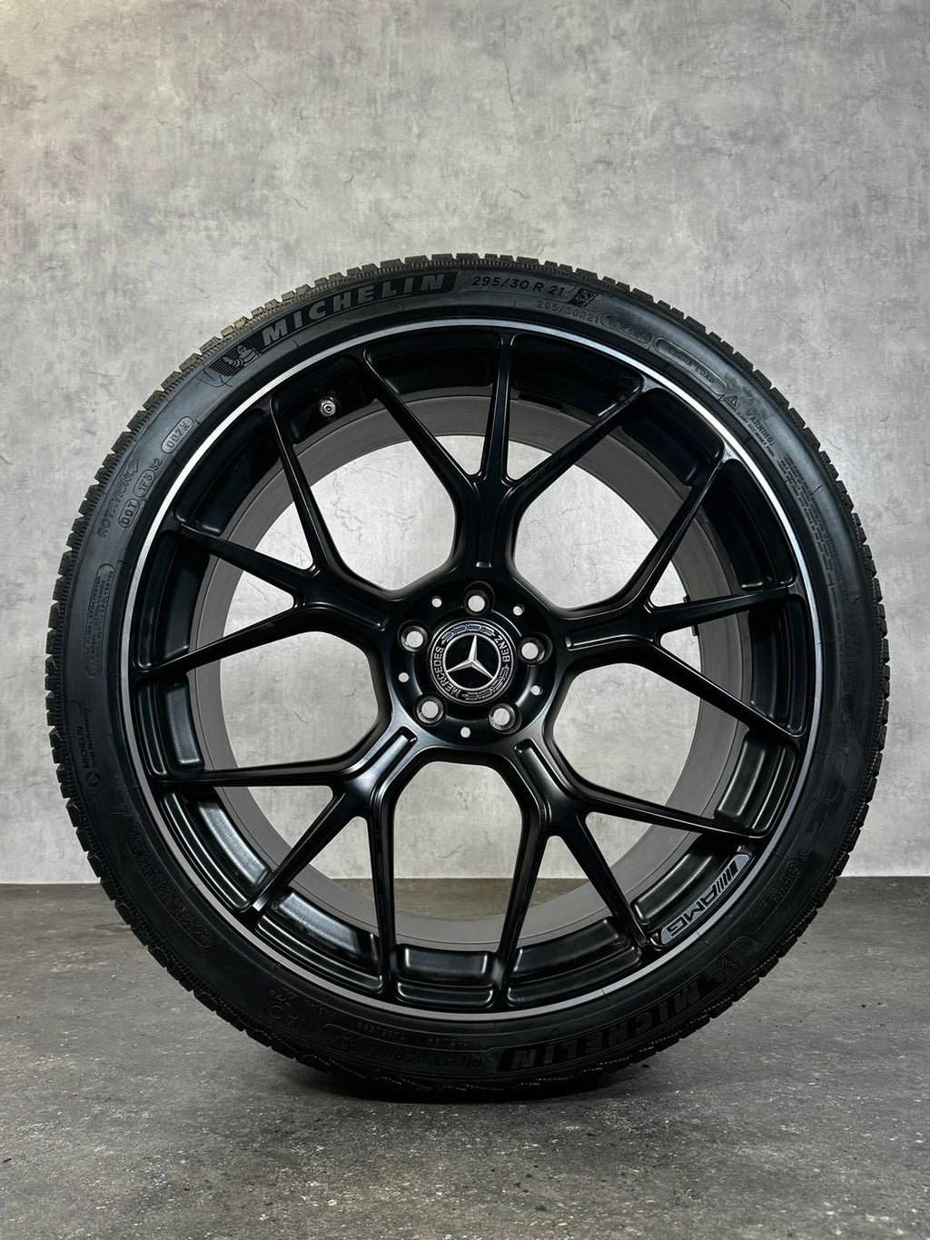 Original 21 Zoll Mercedes AMG GT C192 W192 Winterreifen Räder