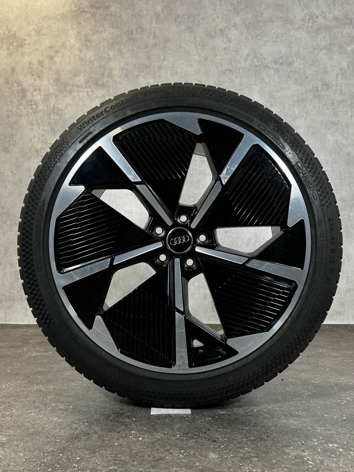 Original 21 Zoll Audi Q4 & Sportback Winterreifen Rotor Aero