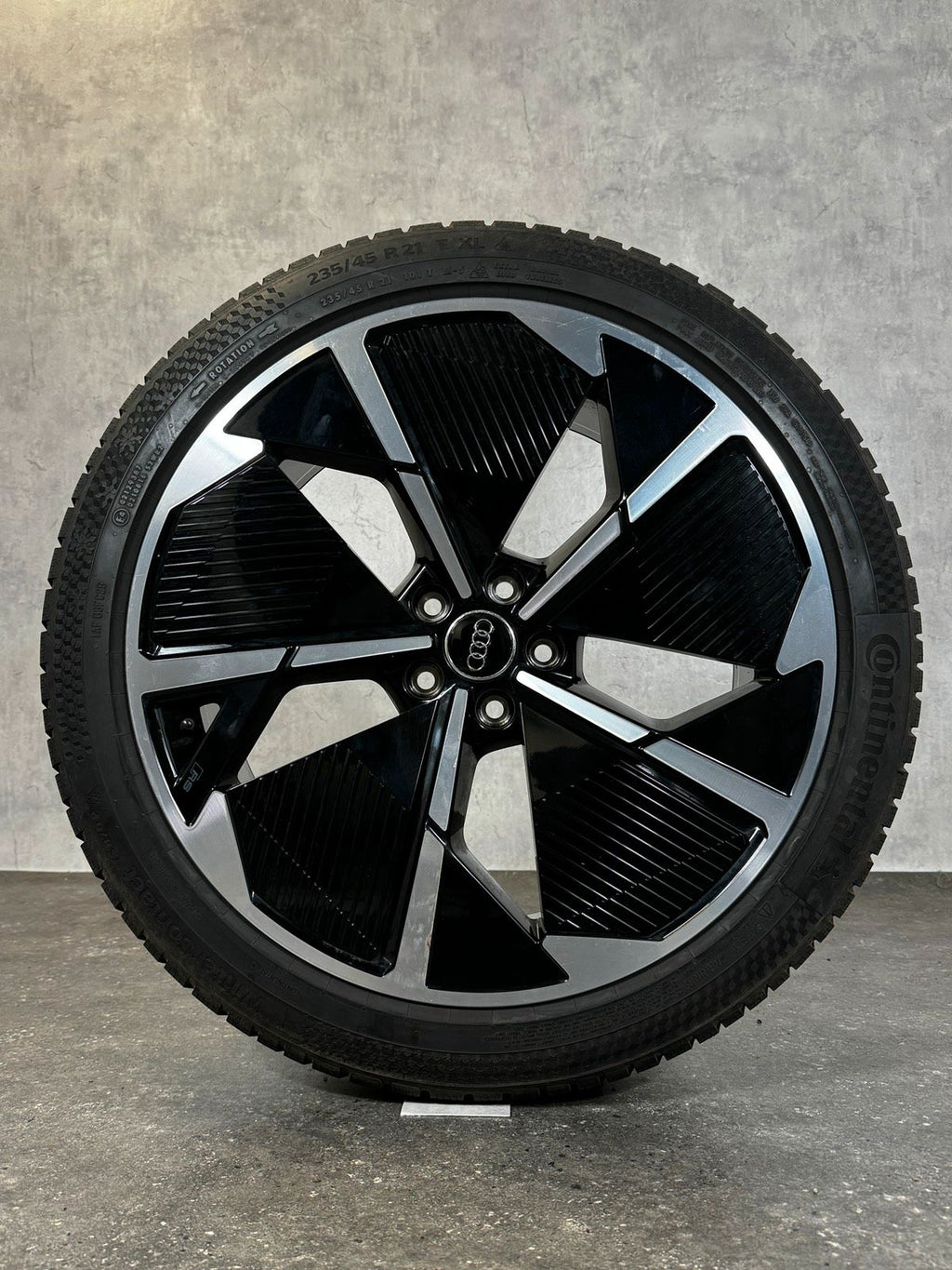 Original 21 Zoll Audi Q4 & Sportback Winterreifen Rotor Aero