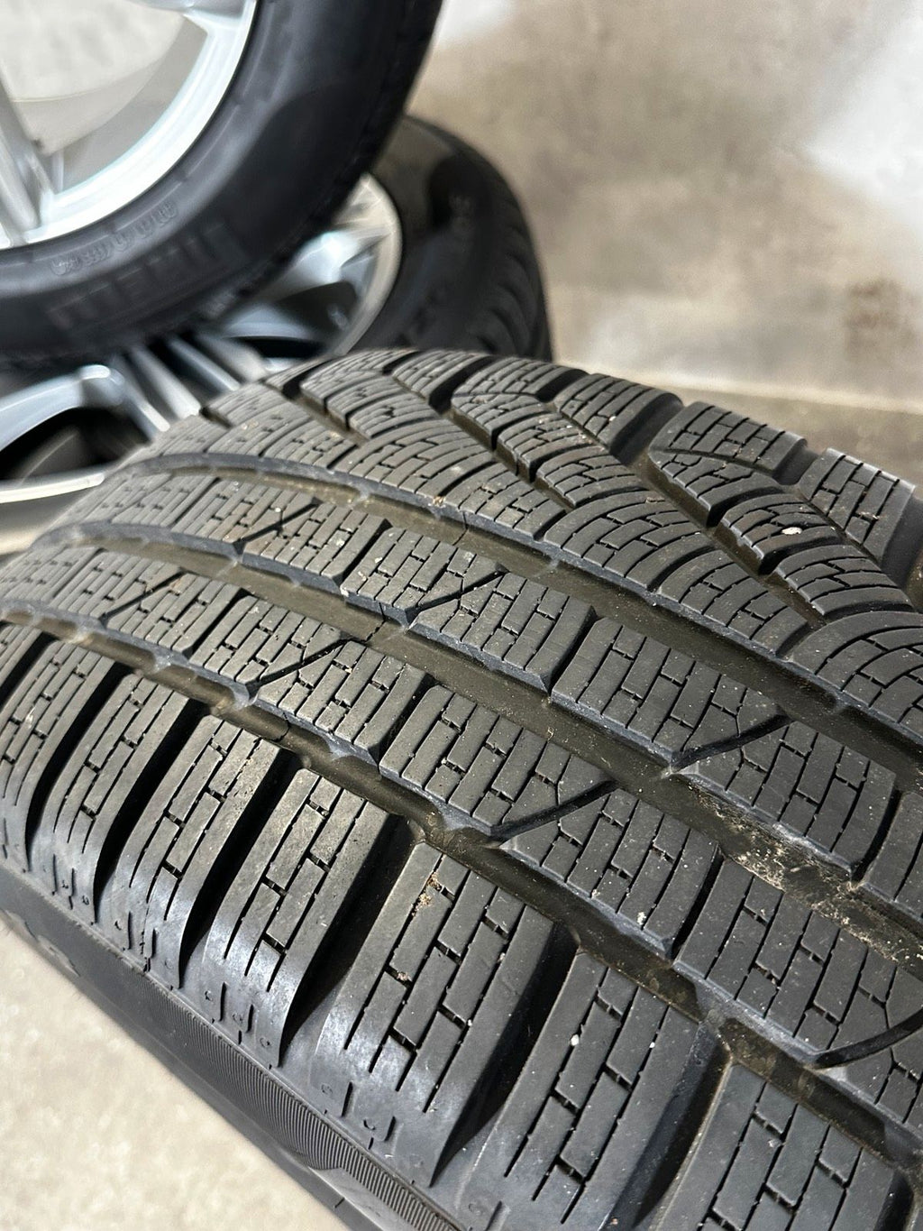 Original 18 Zoll VW Sebring Tiguan II AD1 Allspace R Winterreifen