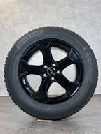 Original 17 Zoll Audi Q3 F3 Winterreifen Winterräder 83A071497
