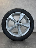 Original 19 Zoll Audi Q3 F3 83A601025N Winterräder Winterreifen