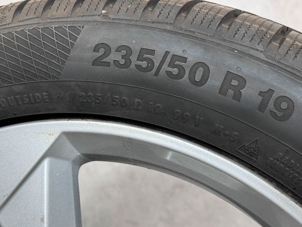 Original 19 Zoll Audi Q3 F3 83A601025N Winterräder Winterreifen
