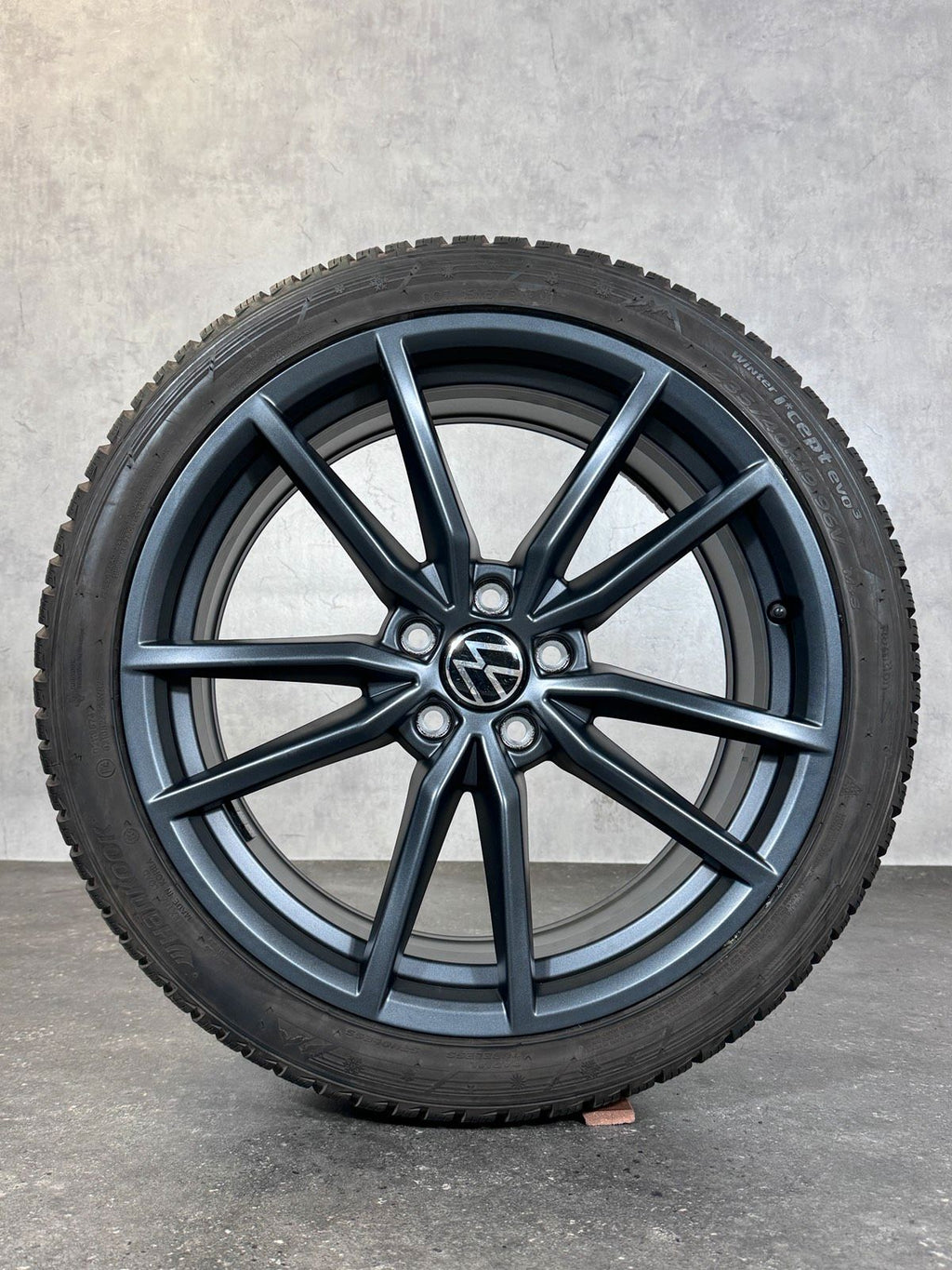 Original 19 Zoll VW Passat 3G B8 T-Roc Pretoria Winterreifen