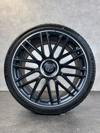 Original 21 Zoll Mercedes SL 43 55 63 R232 Sommerreifen