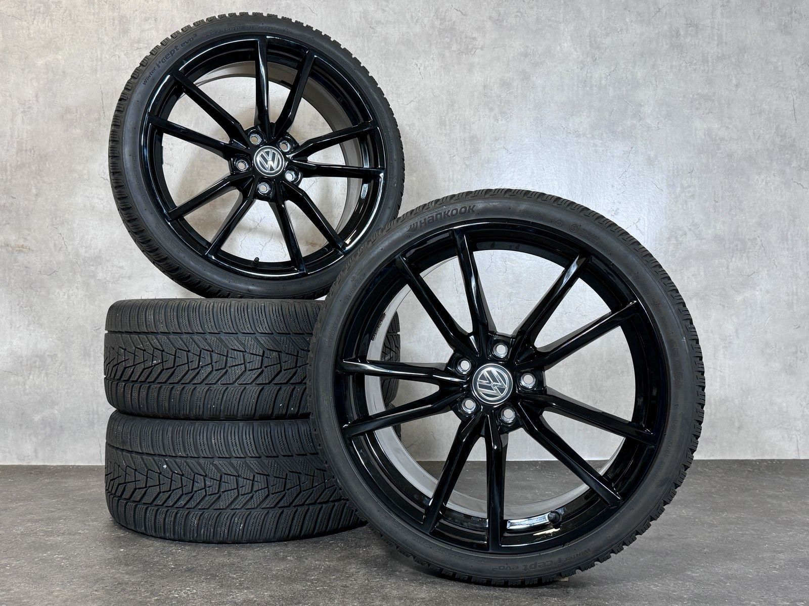 Original 19 Zoll VW GOLF Pretoria Winterreifen 5G0601025AJ