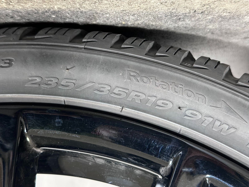 Original 19 Zoll VW GOLF Pretoria Winterreifen 5G0601025AJ