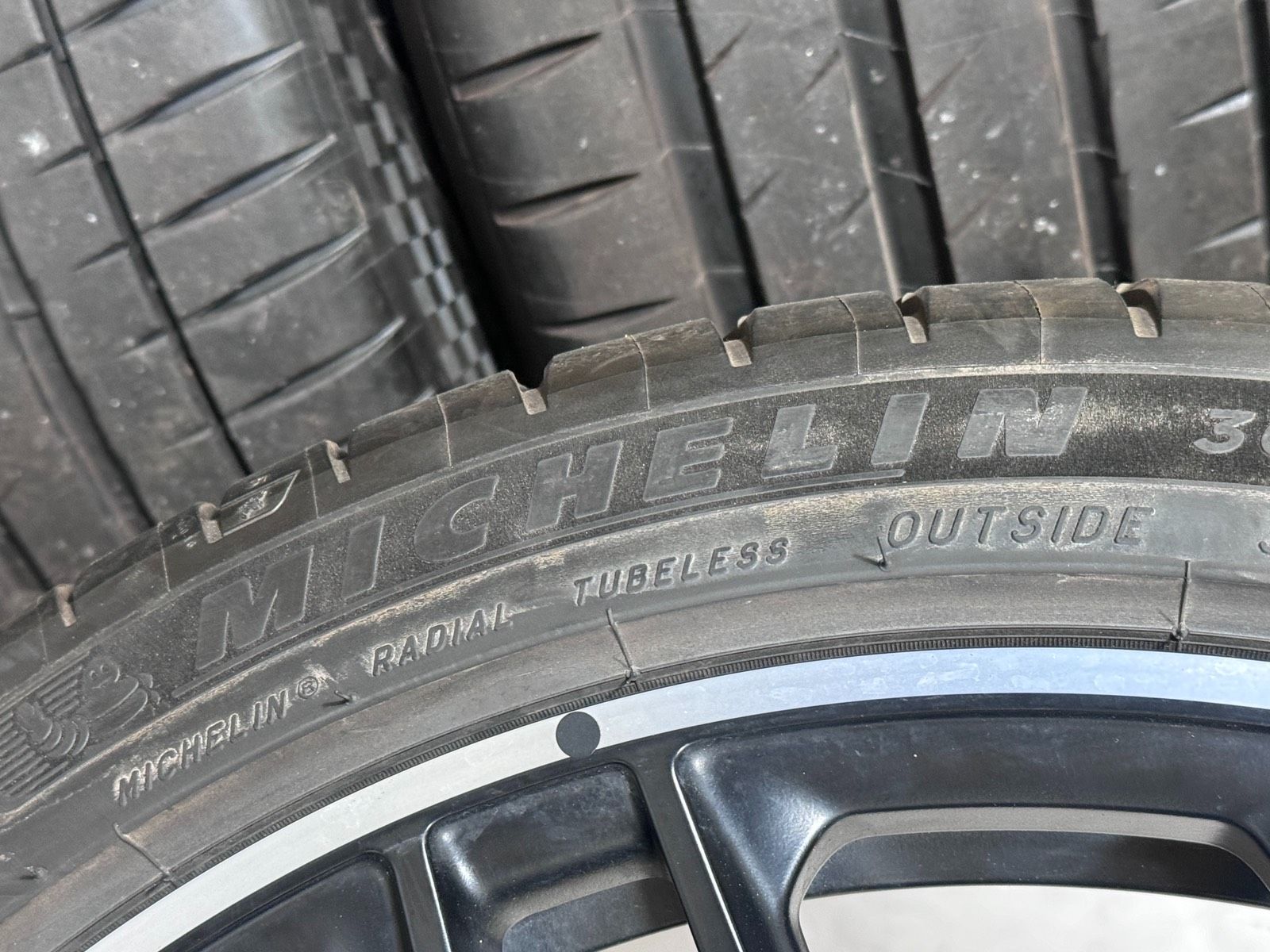 Original 21 Zoll Mercedes AMG SL 43 55 63 R232 Sommerreifen