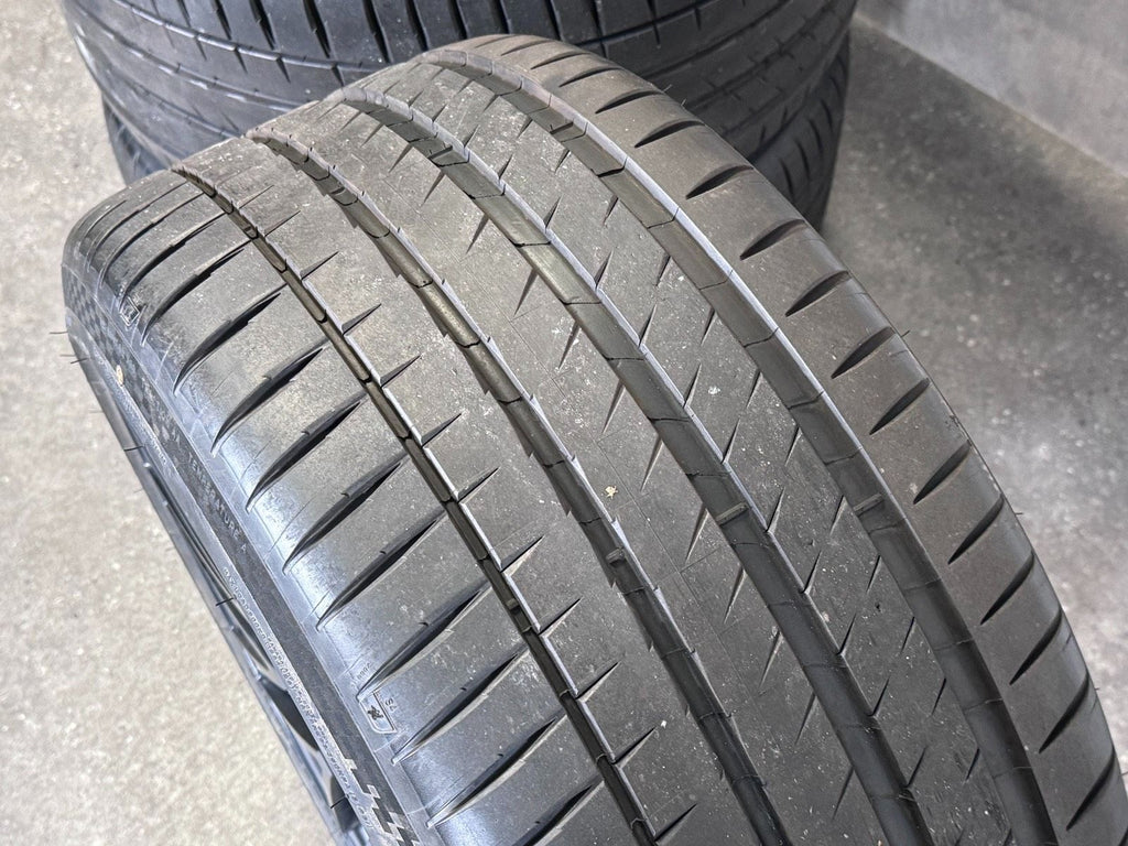 Original 21 Zoll Mercedes AMG SL 43 55 63 R232 Sommerreifen