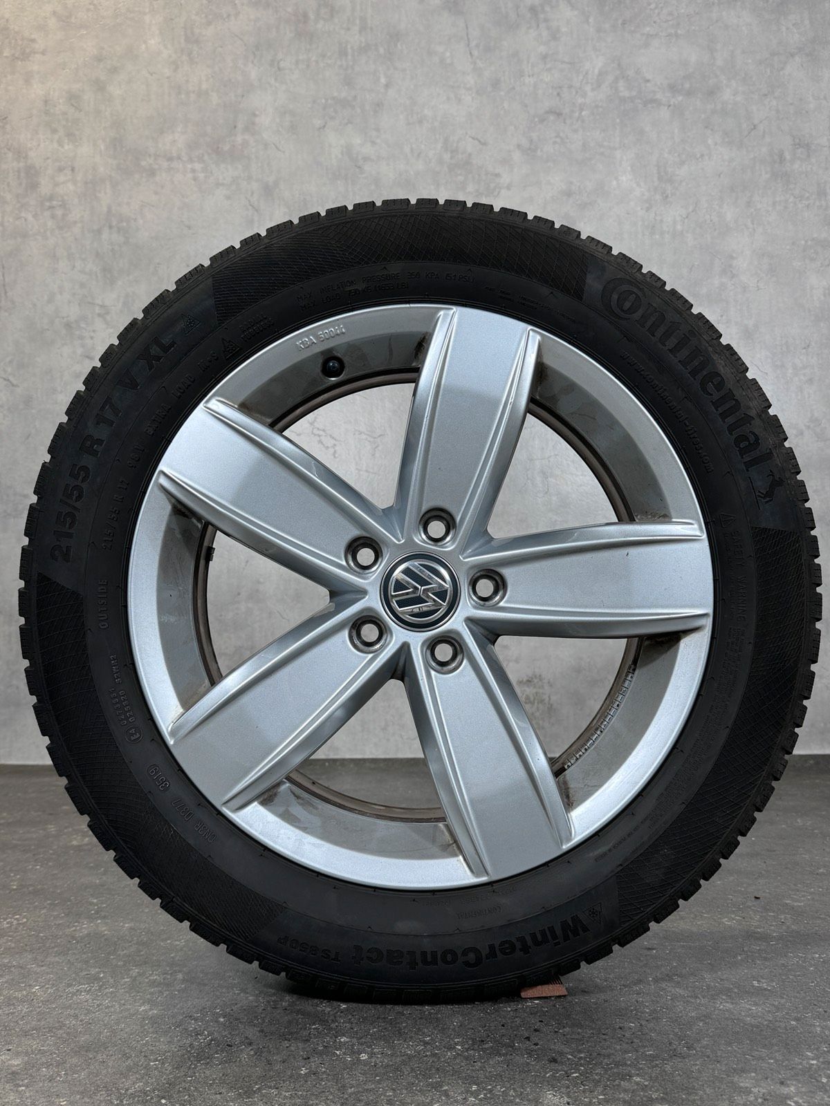 Original 17 Zoll VW Passat 3G B8 Corvara Winterreifen 3G0071496A