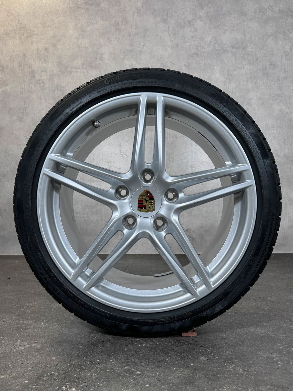 Original 19 Zoll Porsche 991.2 C2 S2 Carrera S T IV Winterreifen