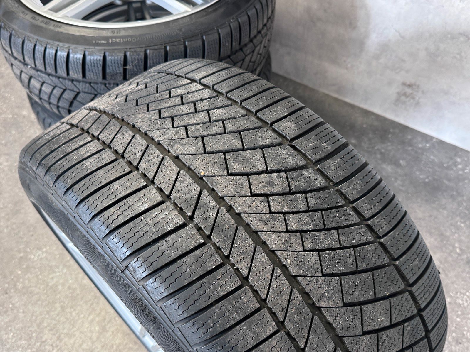 Original 19 Zoll Porsche 991.2 C2 S2 Carrera S T IV Winterreifen