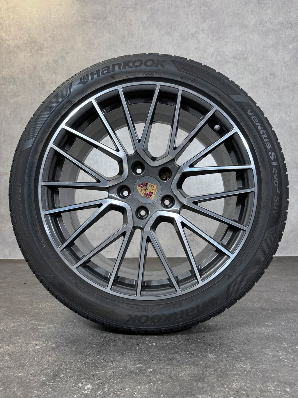 Original 21 Zoll Porsche Cayenne SUV RS Spyder E3 Sommerreifen
