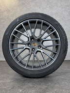Original 21 Zoll Porsche Cayenne SUV RS Spyder E3 Sommerreifen