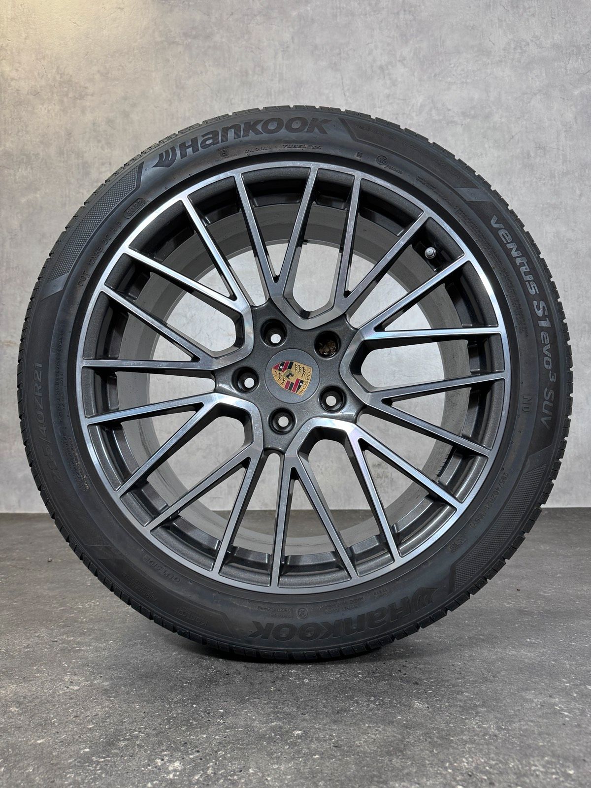 Original 21 Zoll Porsche Cayenne SUV RS Spyder E3 Sommerreifen
