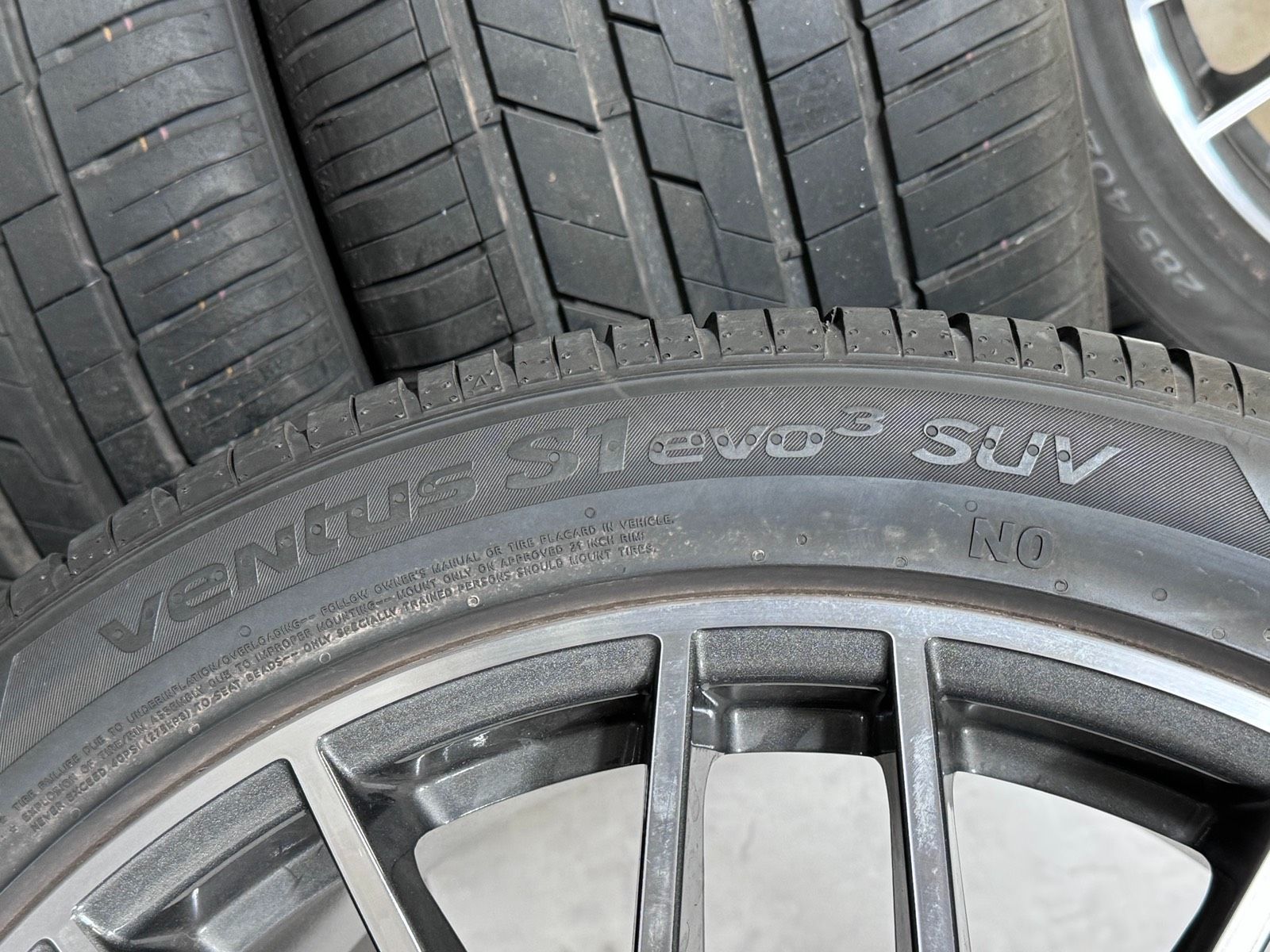Original 21 Zoll Porsche Cayenne SUV RS Spyder E3 Sommerreifen