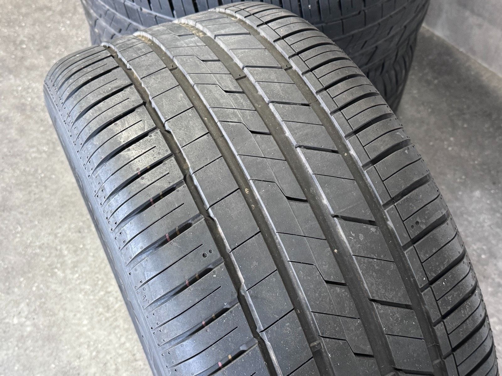 Original 21 Zoll Porsche Cayenne SUV RS Spyder E3 Sommerreifen