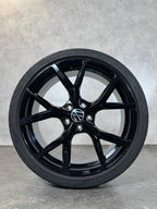 Original 19 Zoll VW Golf 8 VIII R-Line Estoril Sommerreifen 5H060