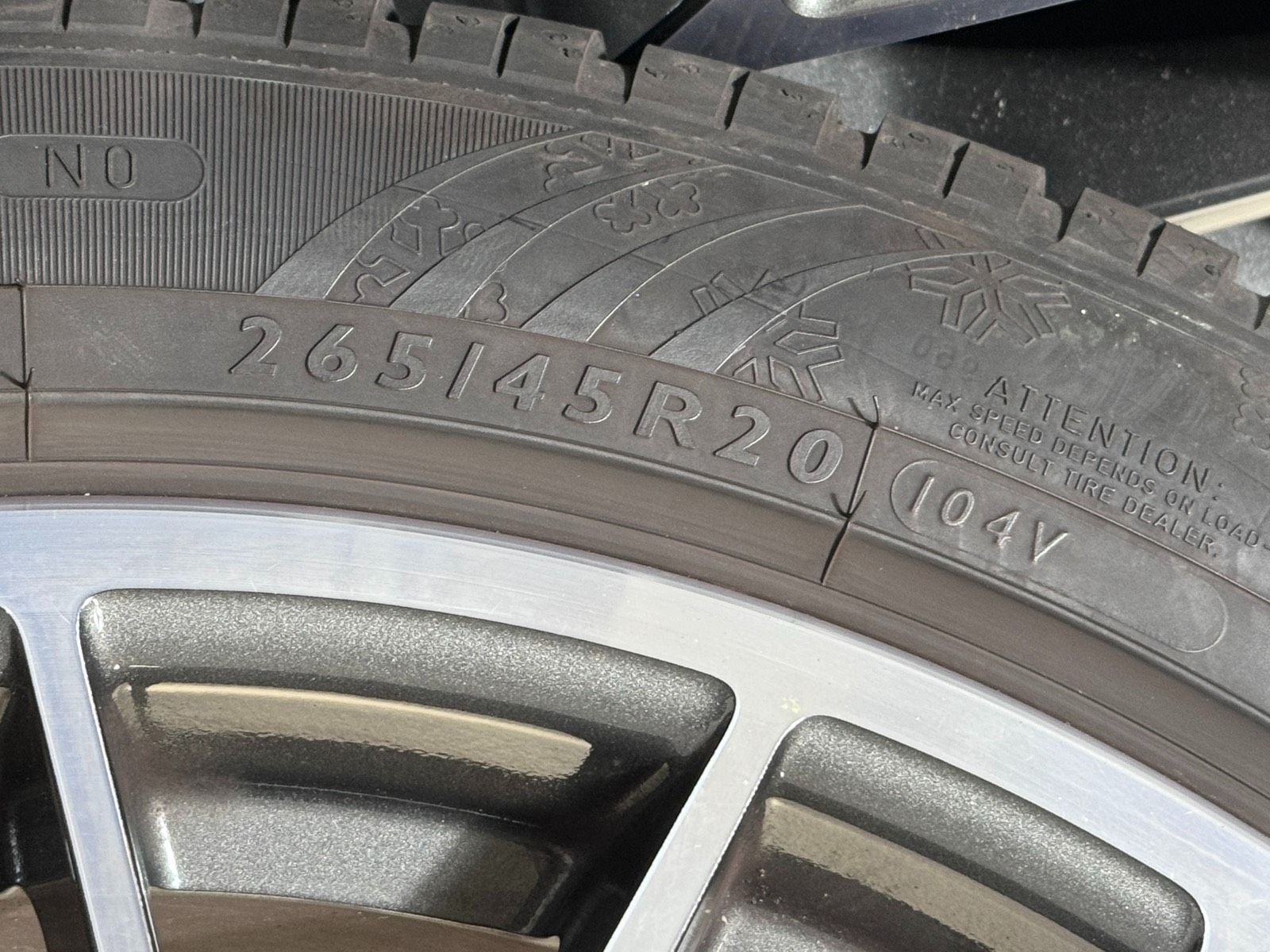 Original 20 Zoll Porsche Macan 95B RS Spyder Winterräder 7MM