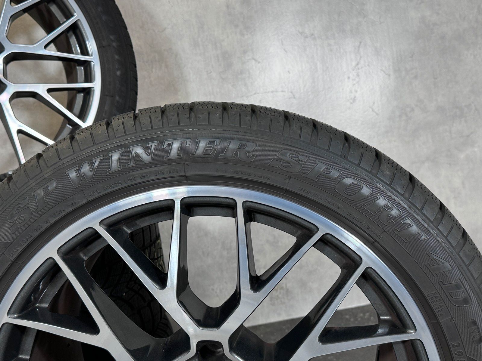 Original 20 Zoll Porsche Macan 95B RS Spyder Winterräder 7MM