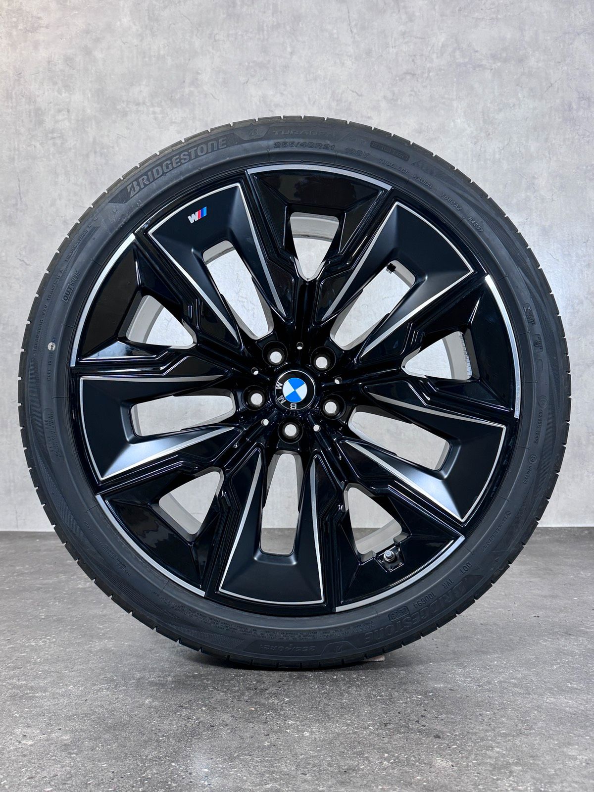 Original 21 Zoll BMW 7er G70 i7 G7L M 909 Sommerreifen