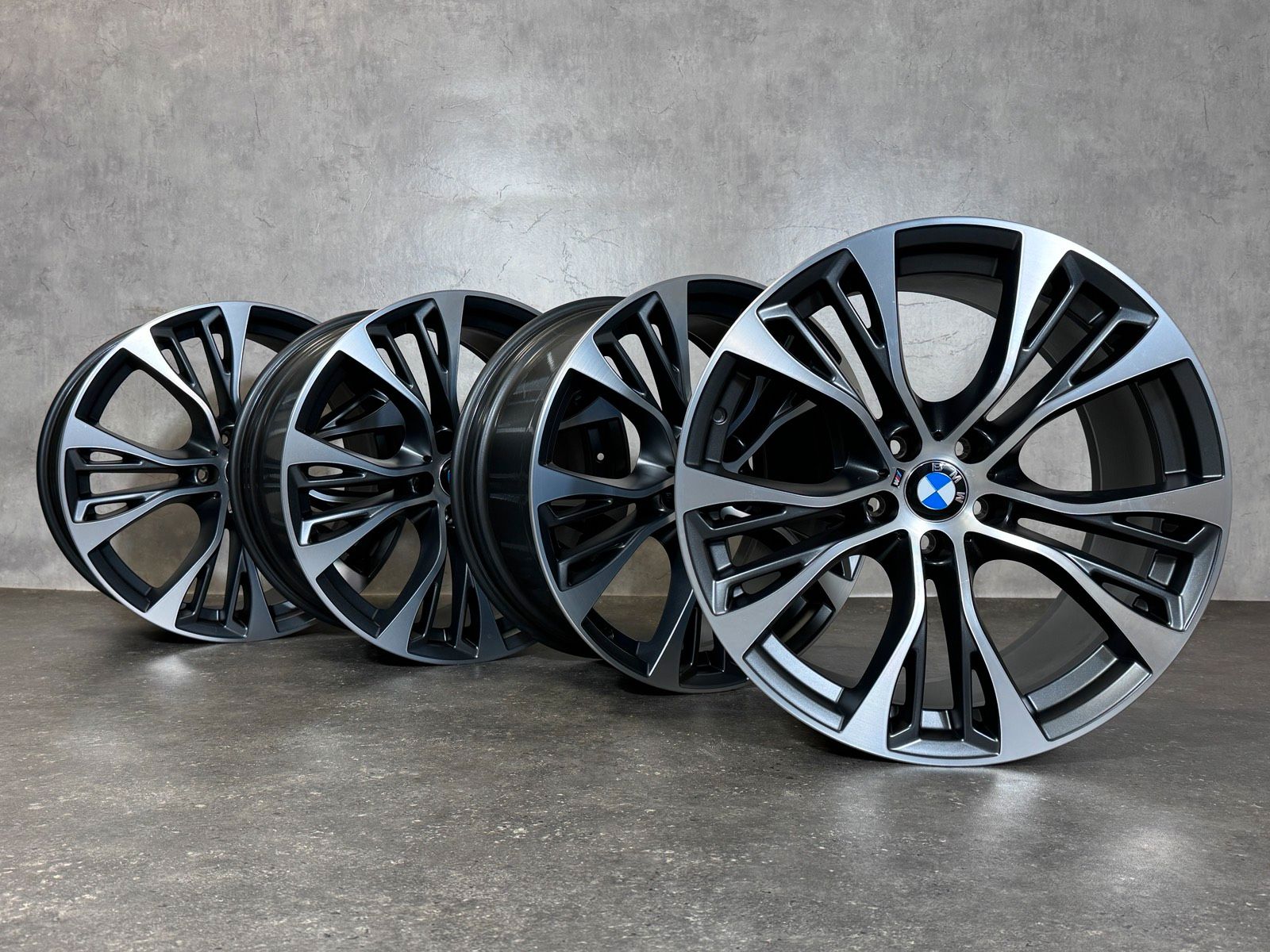 Original 21 Zoll BMW X5 F15 X6 F16 M599 Felgen NEU 6859423 685942
