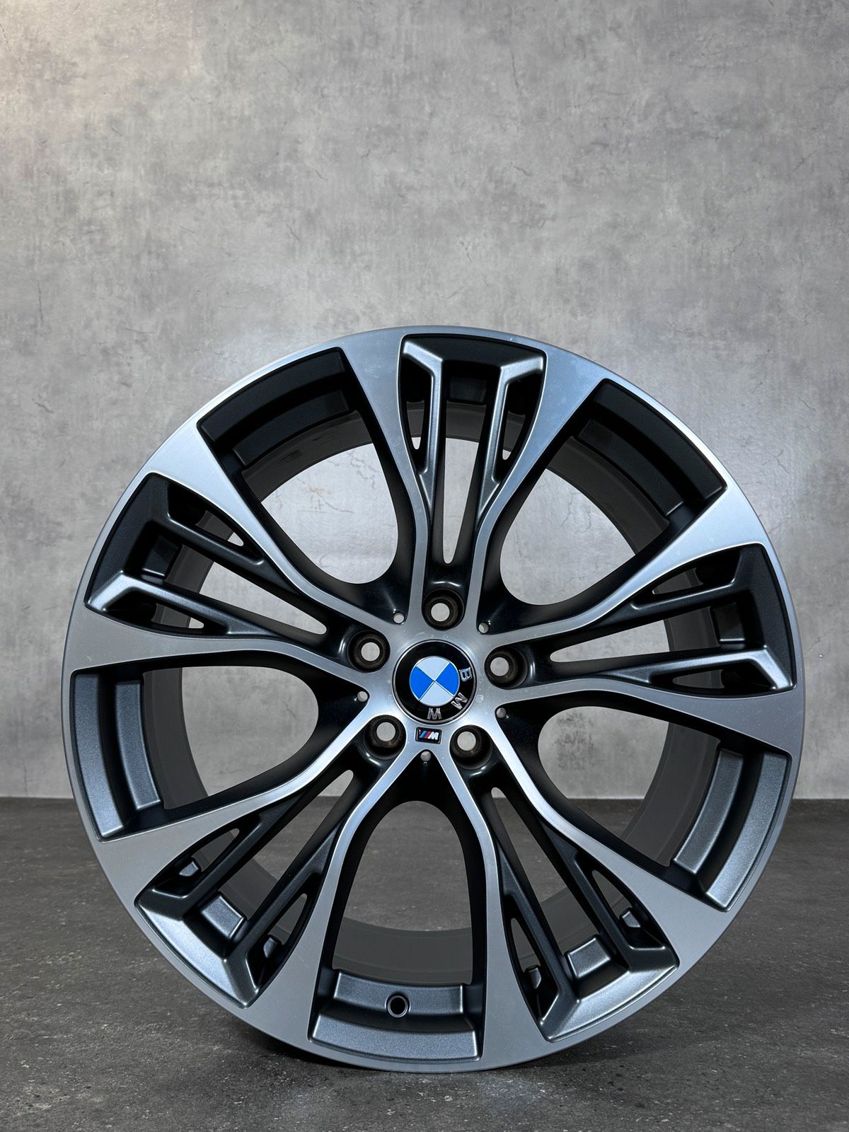 Original 21 Zoll BMW X5 F15 X6 F16 M599 Felgen NEU 6859423 685942
