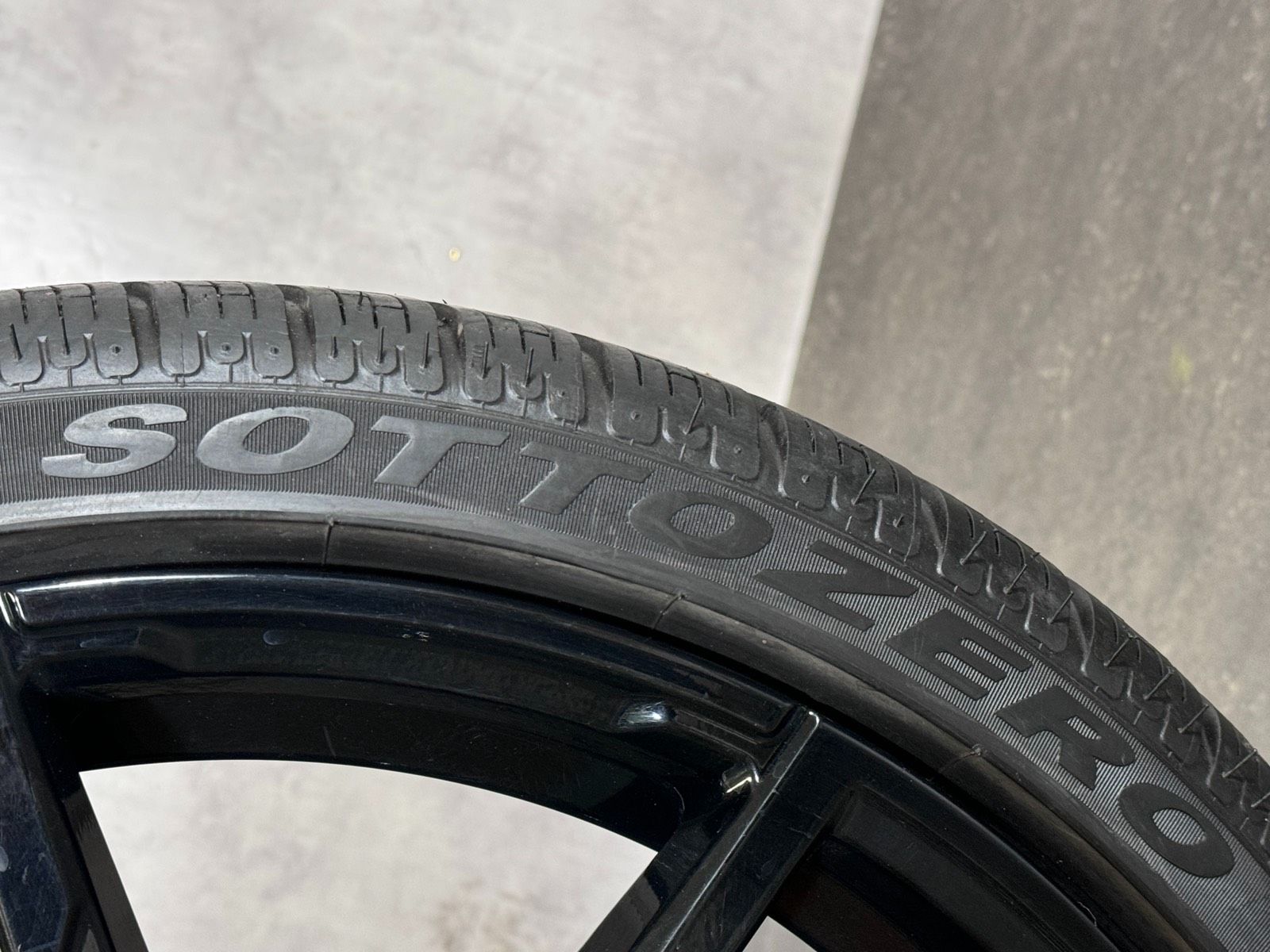 Original 20 Zoll BMW 8er G14 G15 G16 M 728 Winterreifen