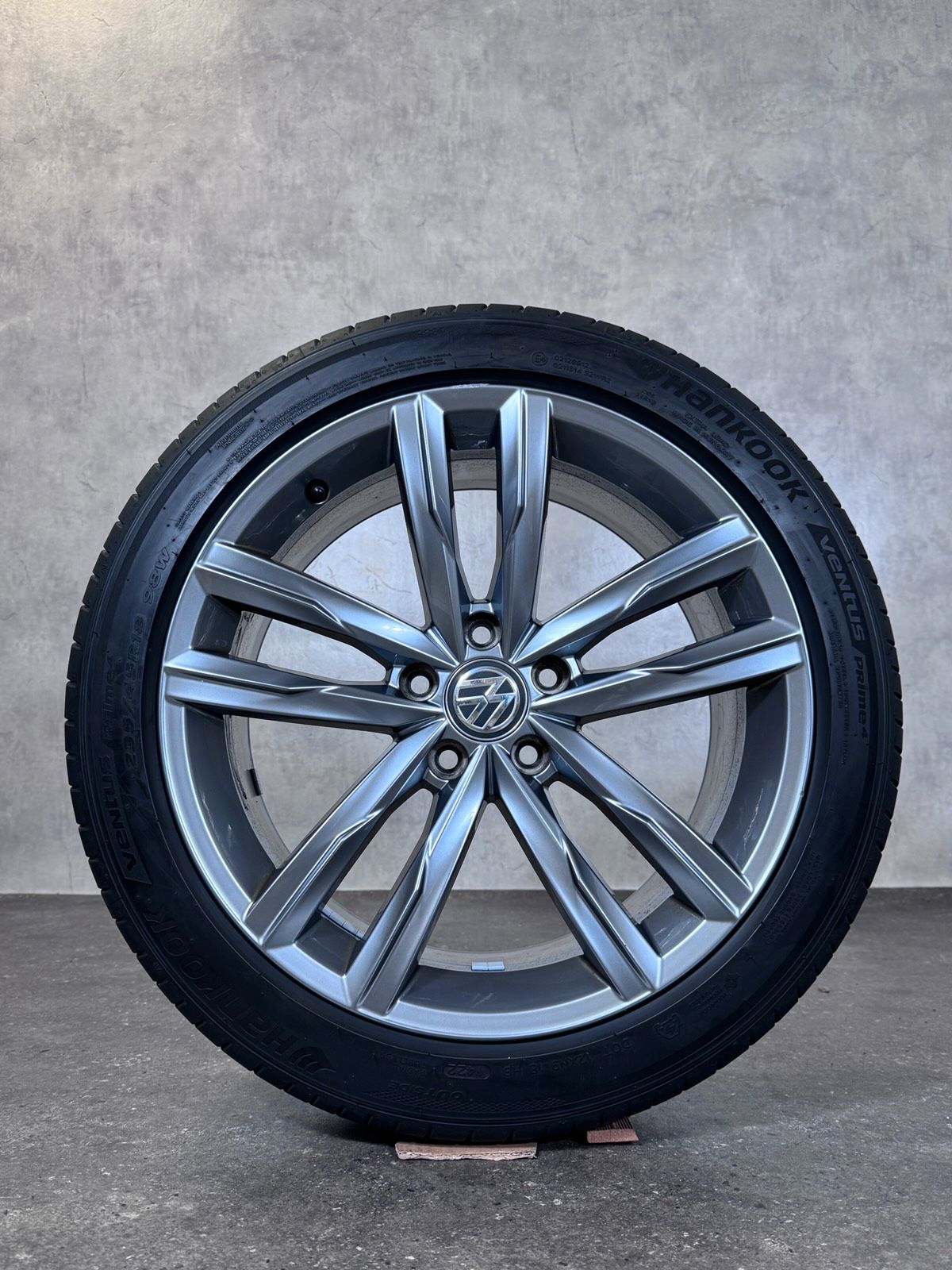 Original 18 Zoll VW Passat 3G B8 Dartford Sommerreifen 3G0600125H