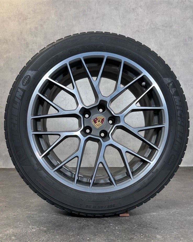 Original 20 Zoll Porsche Macan I II 95B RS Spyder Winterreifen
