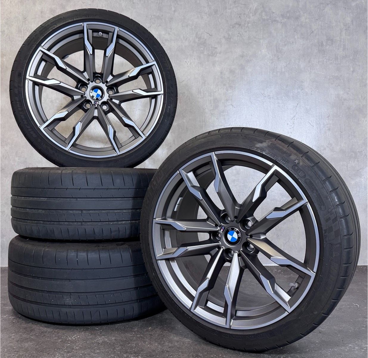 Original 19 Zoll BMW Z4 G29 Z40i M 800 Sommerreifen 8089878