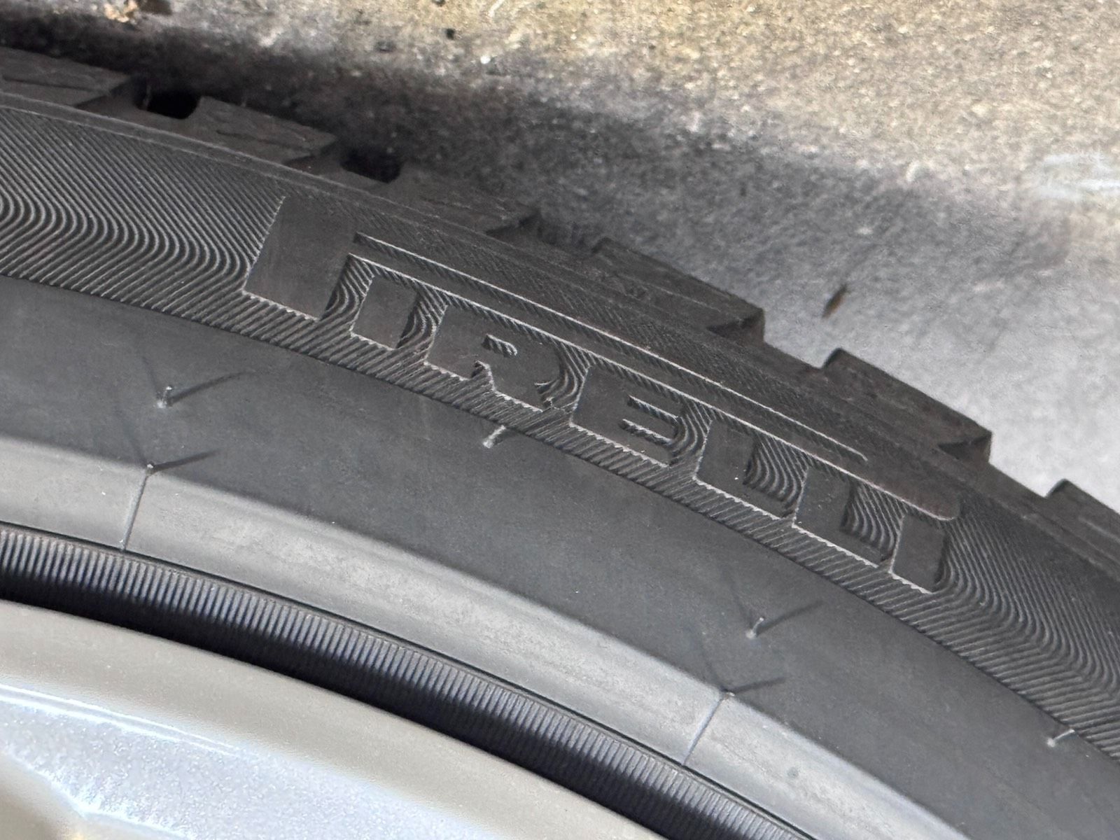 Original 17 Zoll Audi A3 8Y Winterreifen Winterräder 8Y0601025E