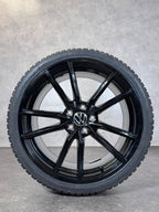 NEU Original 19 Zoll VW Golf VII 7 R Pretoria Winterräder 5G