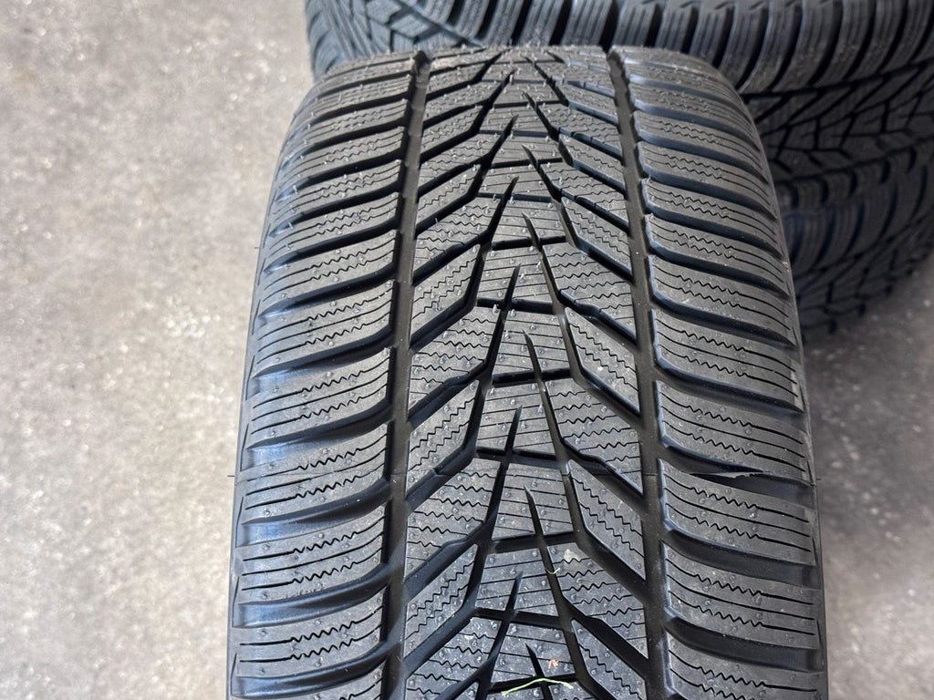 NEU Original 19 Zoll VW Golf VII 7 R Pretoria Winterräder 5G