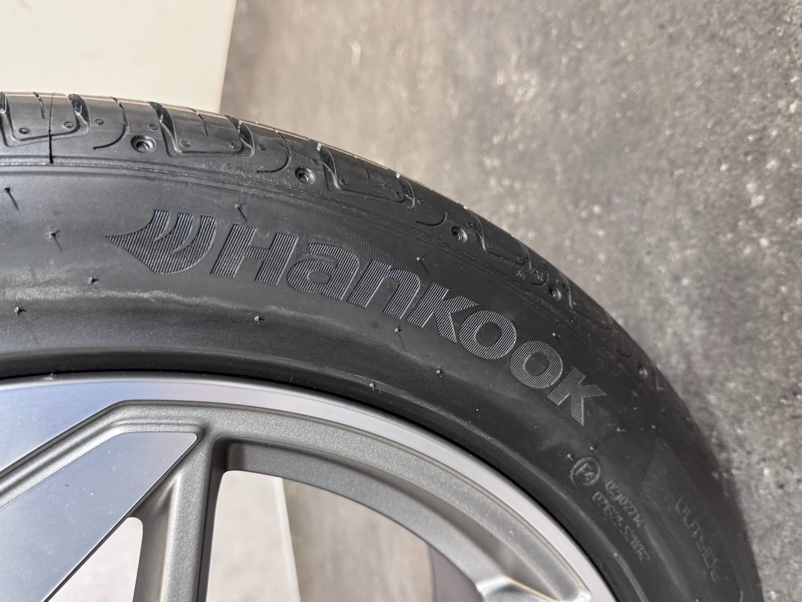 Original 19 Zoll Audi Sport Q3 SQ3 FY 83A Blade Sommerreifen 83A6