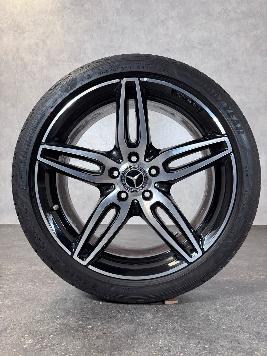 Original 19 Zoll Mercedes AMG E-Klasse W213 S213 C238 Sommerräder