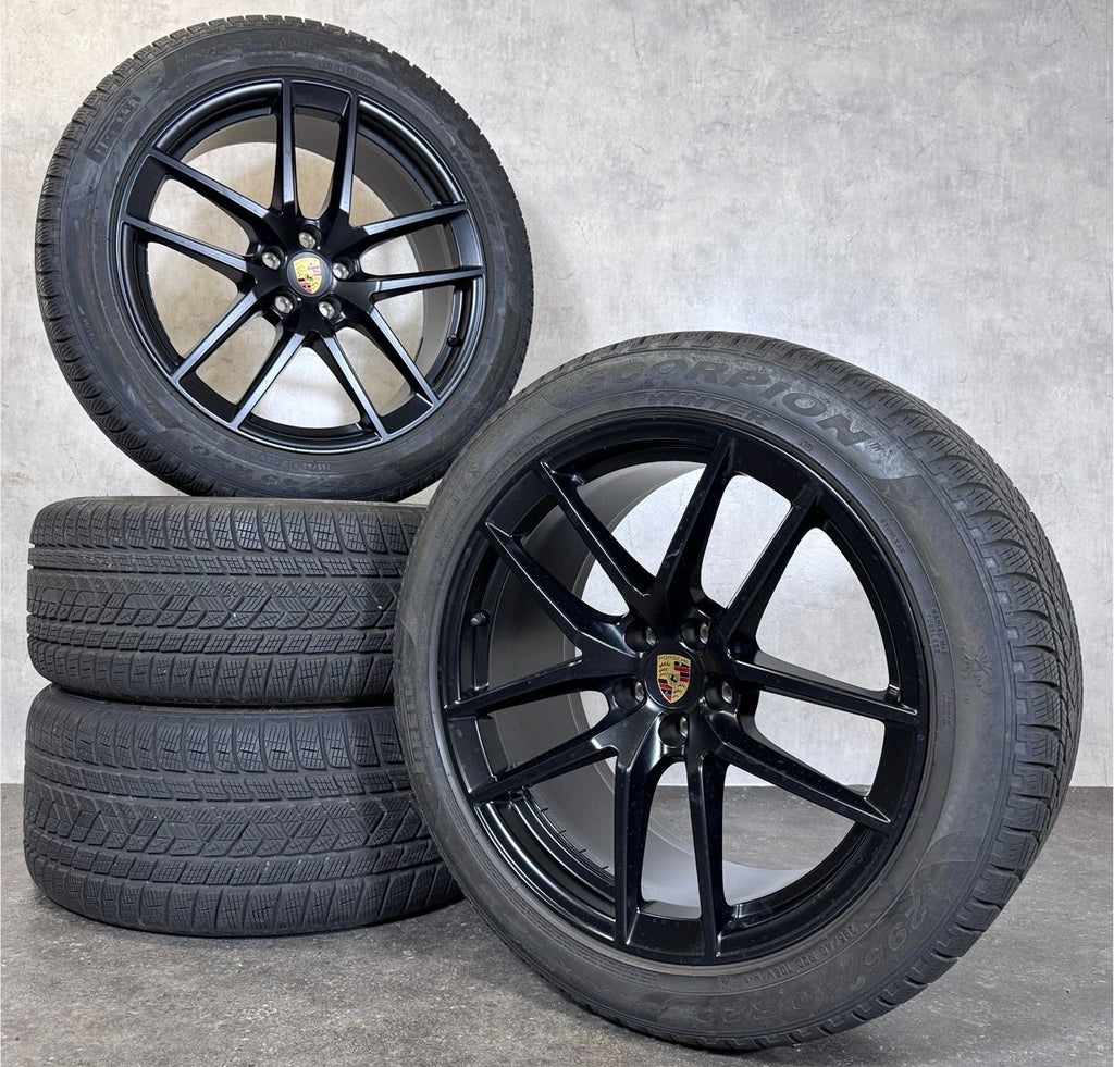Original 20 Zoll Porsche Macan III 3 95B II Winterreifen 95B04465