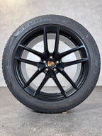 Original 20 Zoll Porsche Macan III 3 95B II Winterreifen 95B04465