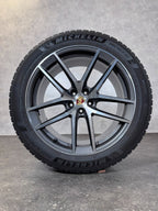 Original 20 Zoll Porsche Macan III 3 95B Winterreifen 95B04465