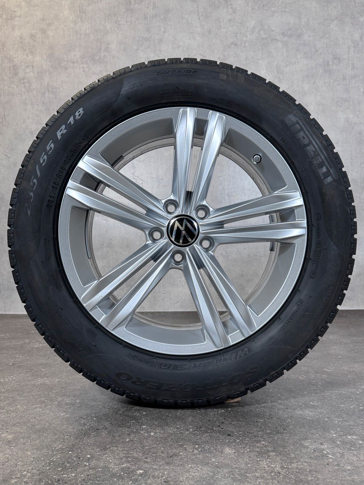 Original 18 Zoll VW Sebring Tiguan II AD1 Allspace Winterreifen