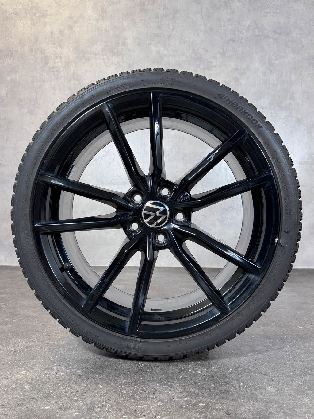 Original 19 Zoll VW GOLF Pretoria Winterreifen GTI GTD R